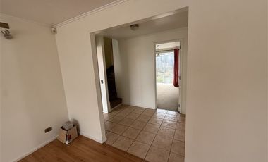 Casa en Arriendo en Casa en excelente ubicacion en Valle Volcanes, Puerto Montt para habitacional o Comercial