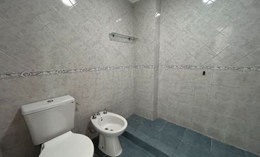 ALQUILER DEPTO 2 AMBIENTES CON BALCON PURA LUZ