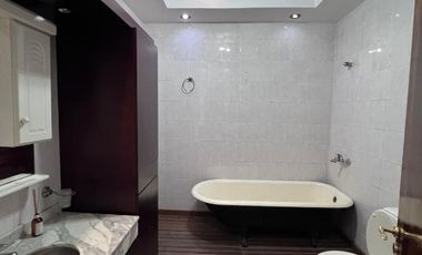 Casa en venta en Ezpeleta Este