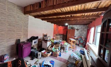 Casa en venta en Ezpeleta Este