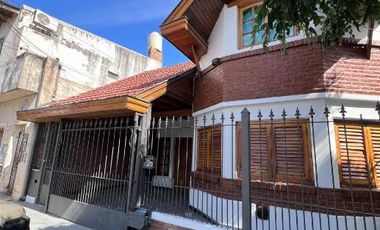 Casa en venta en Ezpeleta Este