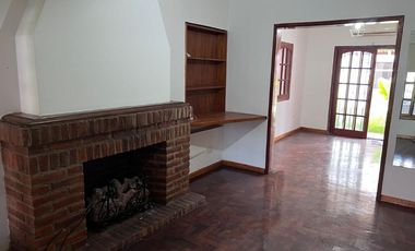 Casa en venta en Ezpeleta Este