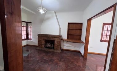 Casa en venta en Ezpeleta Este
