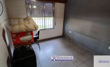 Casa en venta c/ cochera en 9 de Julio