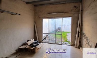 Casa en venta c/ cochera en 9 de Julio