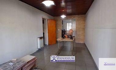 Casa en venta c/ cochera en 9 de Julio