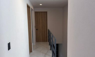 Casa Amueblada en Renta con 3 Habitaciones, Alberca y Amenidades en Xochitepec