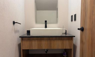 Casa Amueblada en Renta con 3 Habitaciones, Alberca y Amenidades en Xochitepec