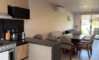 Casa Amueblada en Renta con 3 Habitaciones, Alberca y Amenidades en Xochitepec