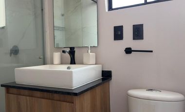 Casa Amueblada en Renta con 3 Habitaciones, Alberca y Amenidades en Xochitepec