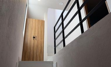 Casa Amueblada en Renta con 3 Habitaciones, Alberca y Amenidades en Xochitepec