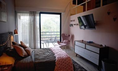 Renta de amplia casa amueblada y con paneles solares en Yucatán Country Club.