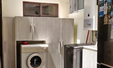 Casa en arriendo c/ estacionamiento en Rotonda Atenas