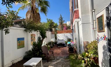 Departamento en arriendo c/ estacionamiento en Pío XI