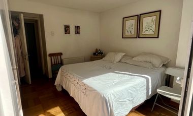 Departamento en arriendo c/ estacionamiento en Pío XI