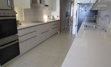 Departamento Amoblado Excluisivo En Arriendo De 4 Dorm. En Vitacura