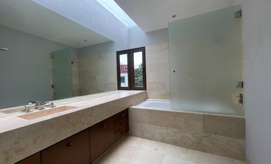 CASA EN VENTA RENTA  LOMAS DE CHAPULTEPEC