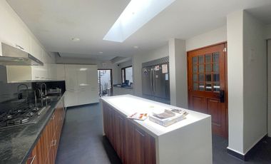 CASA EN VENTA RENTA  LOMAS DE CHAPULTEPEC