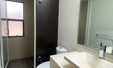 RENTA HERMOSA CASA AMUEBLADA LOMAS I