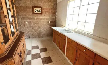 Casa en venta en Encarnacion de Diaz Centro, Encarnación de Díaz, Jalisco