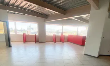 Edificio en renta en Lázaro Cárdenas, Morelia, Michoacán de Ocampo