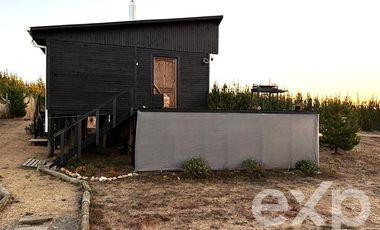 Parcela en Venta en Vende Lote 43 con casa 98 m2 Pichilemu