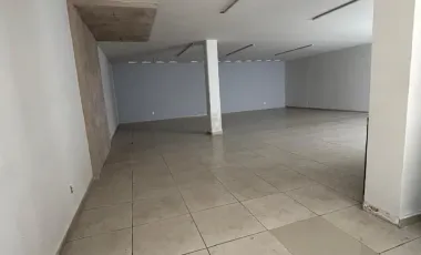 Edificio en renta en Camelinas, Morelia, Michoacán de Ocampo