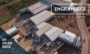 Bodega en Renta de 1400 m2 en Parque Industrial Quazar