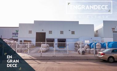 Bodega en Renta de 1400 m2 en Parque Industrial Quazar