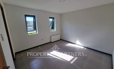 Gran casa en exclusivo condominio