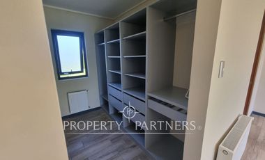 Gran casa en exclusivo condominio