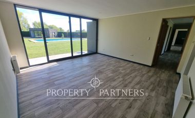 Gran casa en exclusivo condominio