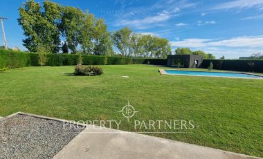 Gran casa en exclusivo condominio