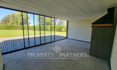 Gran casa en exclusivo condominio