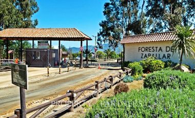 Hermosa Casa de Campo en arriendo anual amoblada en La Foresta - Catapilco