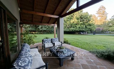 Espectacular casa cercana al colegio Inglés