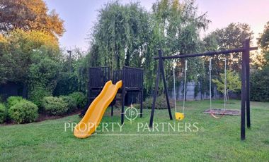 Espectacular casa cercana al colegio Inglés