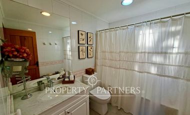 Espectacular casa cercana al colegio Inglés