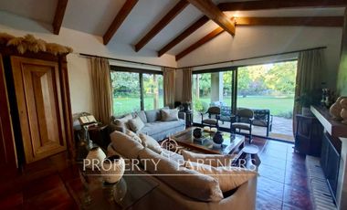 Espectacular casa cercana al colegio Inglés