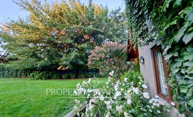 Espectacular casa cercana al colegio Inglés