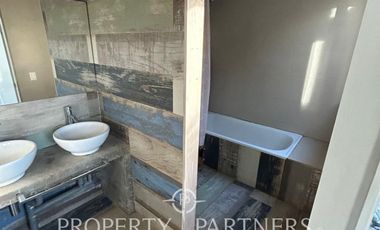 Hermosa casa en arriendo anual en Catapilco