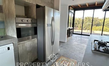 Hermosa casa en arriendo anual en Catapilco