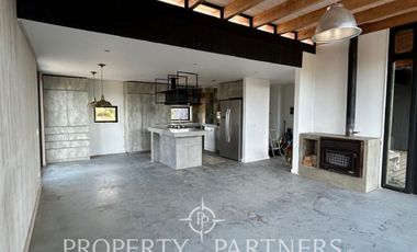 Hermosa casa en arriendo anual en Catapilco