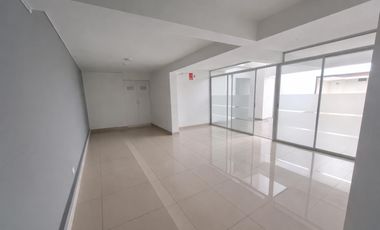 Venta De Departamento En Urb. Mayorazgo   Cochera   Depósito   Estacionamiento De Bicicleta