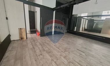 Local Comercial En Sector Cantagallo - Las Condes