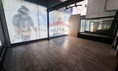 Local Comercial En Sector Cantagallo - Las Condes