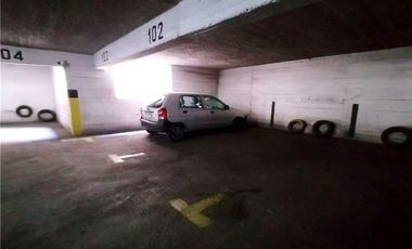 ESTACIONAMIENTO  EDIFICIO CARILLON 455