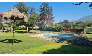 Casa en Parcela con piscina Melipilla