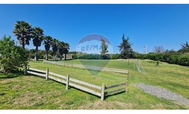 Casa en Parcela con piscina Melipilla