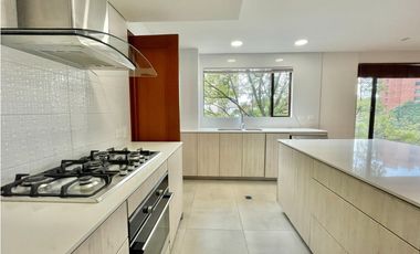 Vende Apartamento El Nogal Bogota